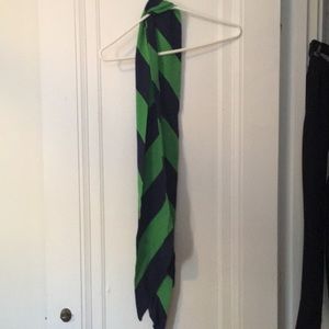 Gap navy/green striped scarf